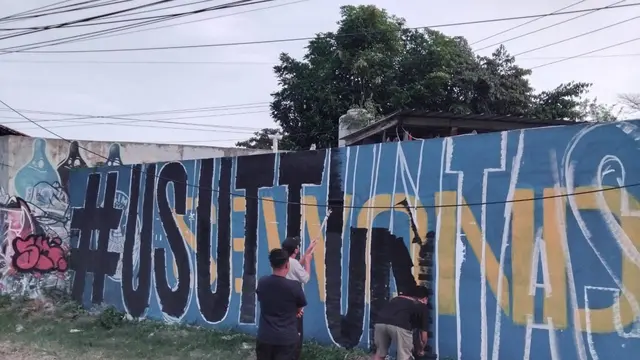 Suporter PSIM Gelar Aksi Mural Serentak, Desak Kasus Mandala Krida Diusut Tuntas
