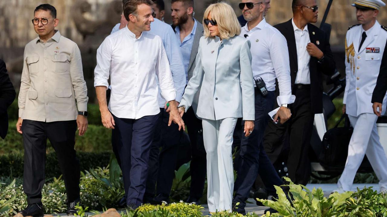 Prabowo ajak Presiden Prancis Emmanuel Macron keliling Candi Borobudur