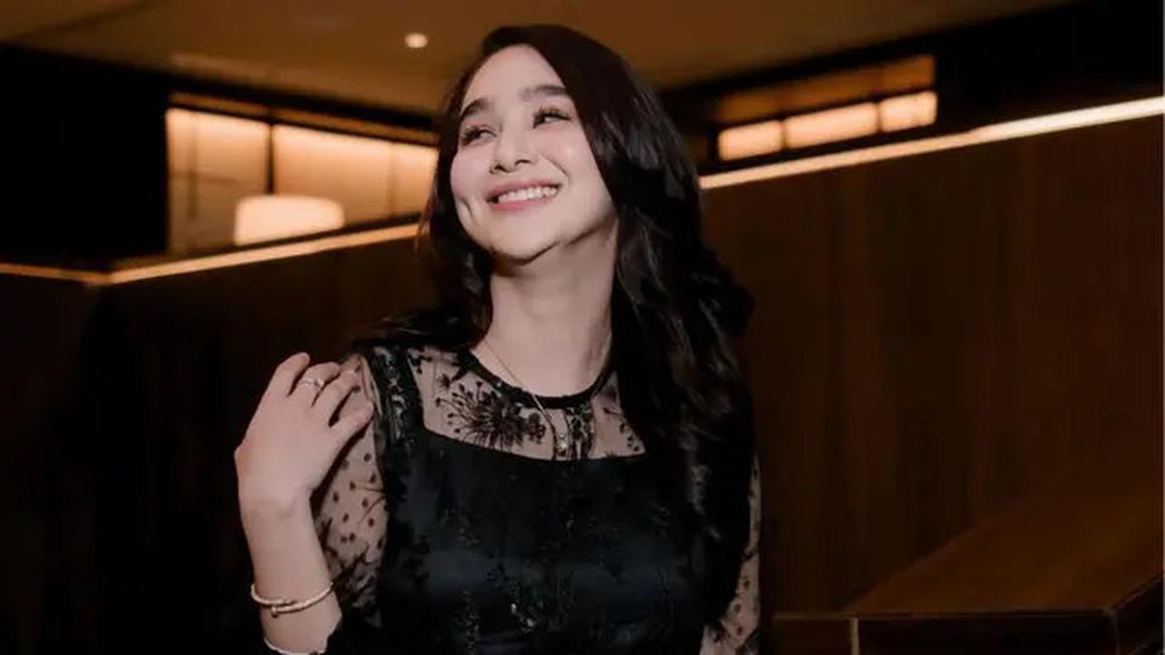 Profil Hana Hanifah, Artis FTV yang Diduga Terima Dana Korupsi DPRD Riau