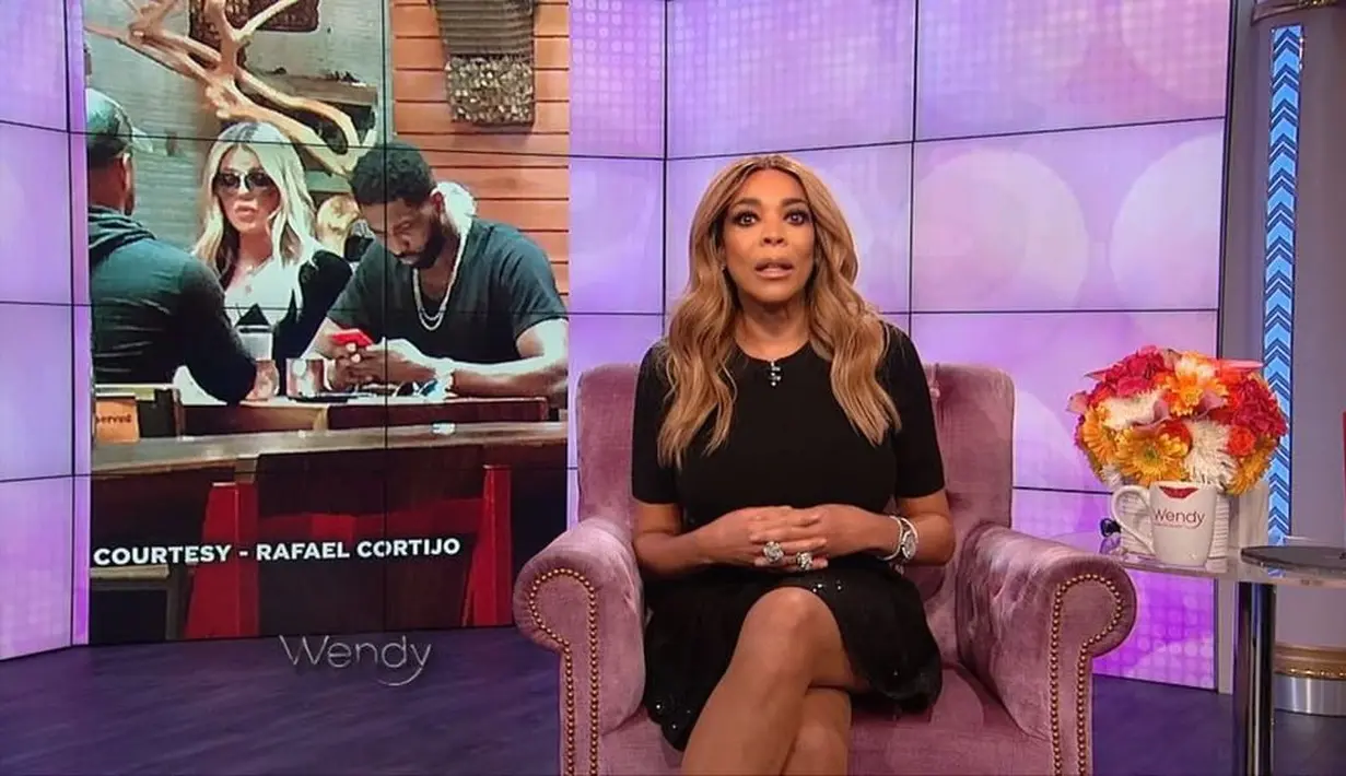 Sementara itu, Wendy Williams sendiri memang seringkali membicarakan keluarga Kardashian dalam talkshownya. (instagram/wendyshow)
