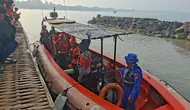 Pencarian Hari Kedelapan Jurnalis Hilang di Selat Sunda: Sisir Darat dan Laut