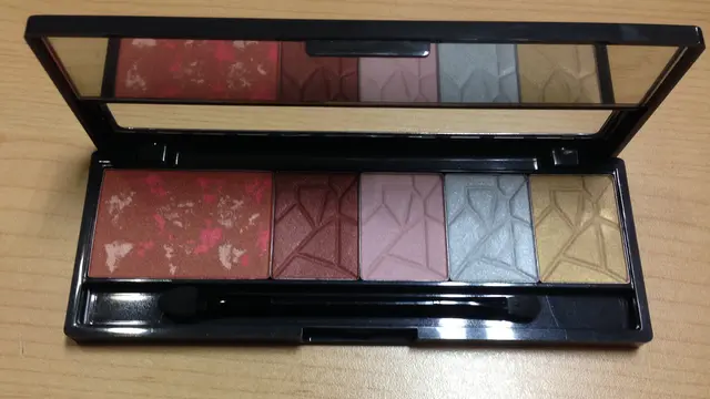 Makeup Pro Palette