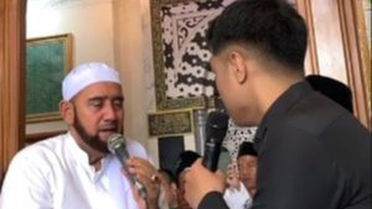 Bertahun-tahun Pacaran Beda Agama, Pacar Wanita ini Jadi Mualaf, Bikin Iri dipimpin Langsung oleh Habib Syech
