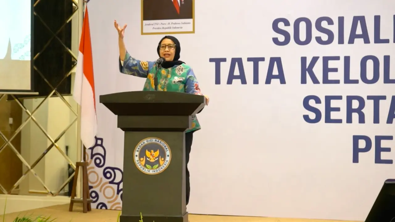 Wakil Kepala Badan Gizi Nasional (BGN), Nanik Sudaryati Deyang saat kegiatan Sosialisasi dan Penguatan Tata Kelola Makan Bergizi Gratis serta Pengawasan dan Pemantauan SPPG di Kota Probolinggo, Jawa Timur. (Istimewa)