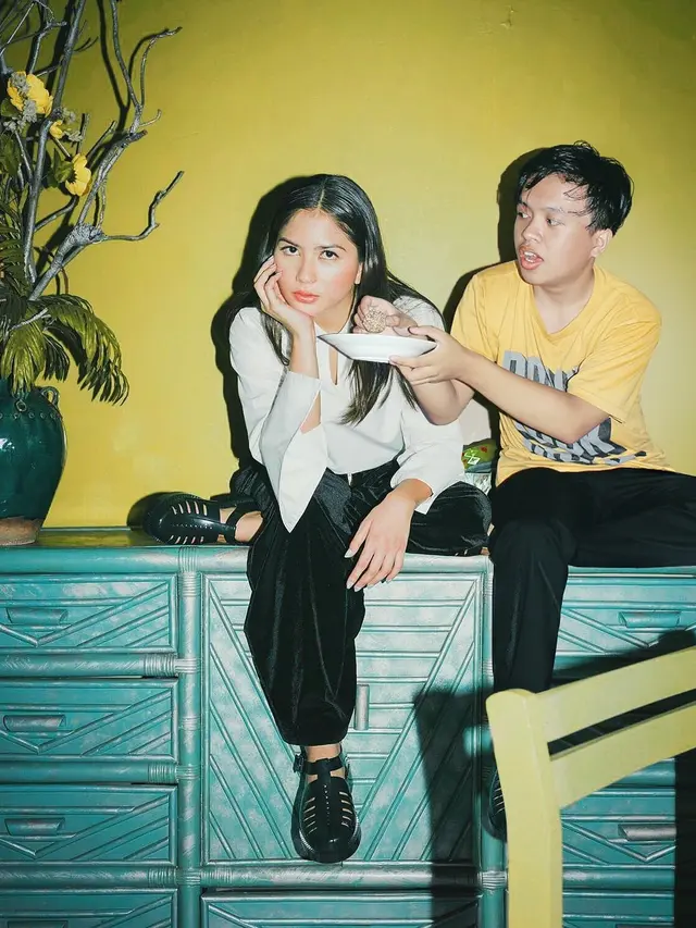 6 Editan Foto Pria Bareng Pemeran Cewek Sinetron GGS Ini Bikin Ketawa Geli
