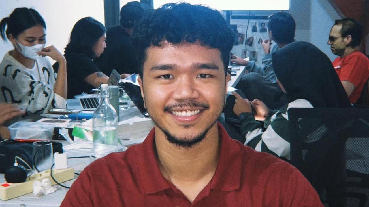 8 Fakta Kristo Immanuel, Sutradara Film "Tinggal Meninggal" yang Jarang Diketahui