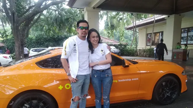 Martin Carter dan Allia Rosa