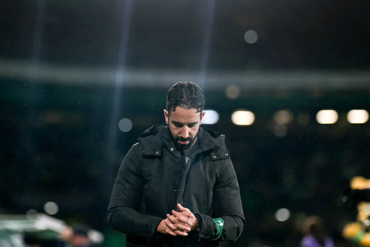 Foto: Perpisahan Manis Ruben Amorim Bersama Sporting Sebelum Merapat ke Manchester United