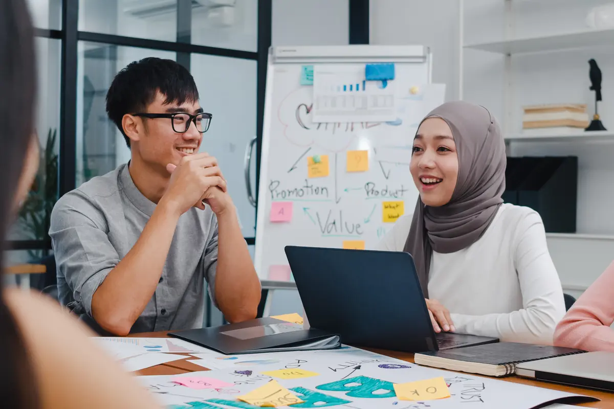 Ilustrasi Bekerja