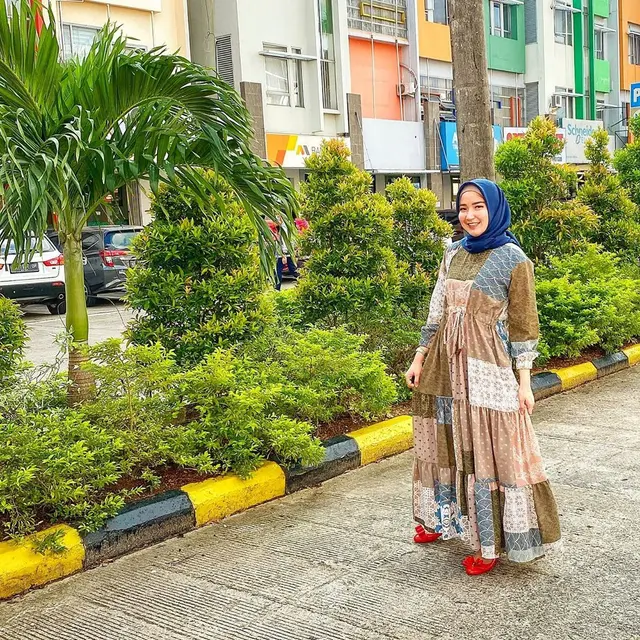 Lama Vakum, Ini 6 Potret Terbaru Winda Khair Ratu FTV yang Kini Berhijab
