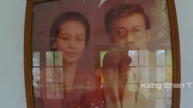 Potret foto Isye Sumarni dan suami saat masih muda (Sumber: TikTok/kangenan79)