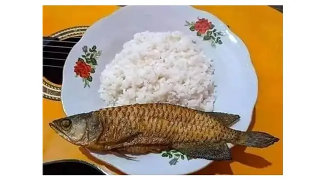 6 Potret Makanan Tak Seharusnya Digoreng Ini Aneh Banget, Bikin Tepuk Jidat