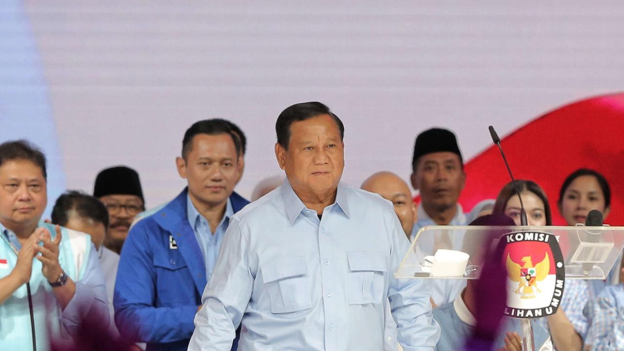 TPN Ganjar Pranowo-Mahfud Md mengritik penjelasan Capres nomor urut 2, Prabowo Subianto mengenai program makan siang gratis.