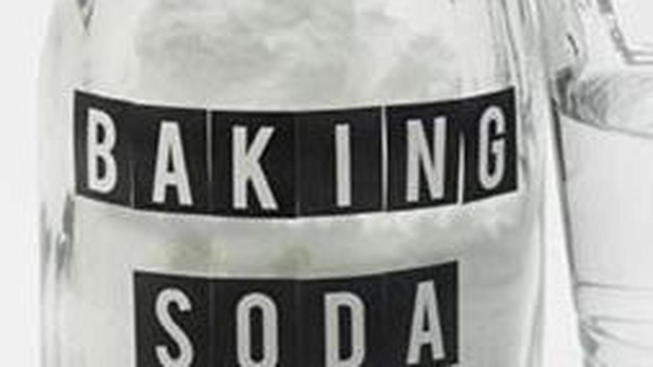Baking Soda Sebagai Bahan Dapur untuk Menghilangkan Komedo