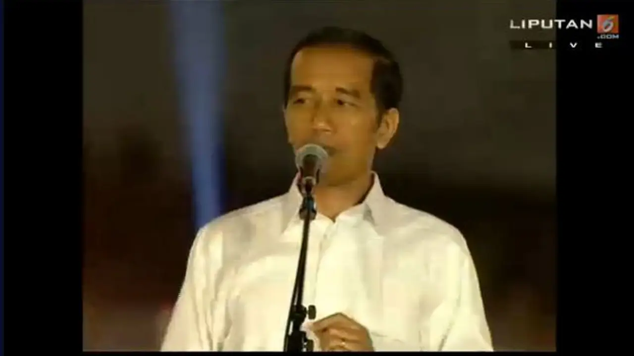 Lincahnya Gerak Jokowi di Panggung Syukuran Rakyat 