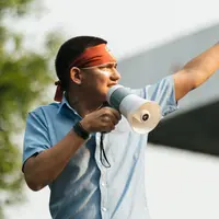 Adipati Dolken (Dok. Prime Video)