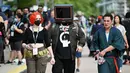 Cosplayer menghadiri San Diego Comic Con International 2022 di San Diego, California (22/7/2022). San Diego Comic Con 2022 berlangsung selama empat hari ini dari 21-24 Juli. (AFP Photo/Robyn Beck)