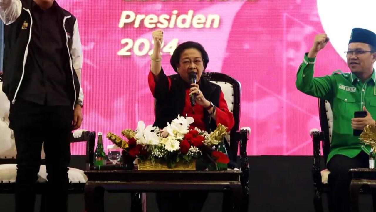 Ketua Umum DPP PDI Perjuangan (PDIP) Megawati Soekarnoputri menyebut kota kelahirannya Yogyakarta harus bisa memenangkan pasangan Ganjar-Mahfud di Pilpres 2024.