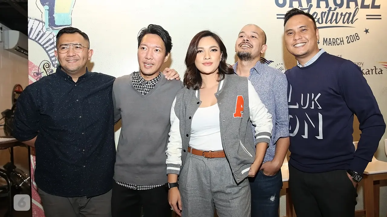 [Bintang] Dewi Gonta dan Ecoutez