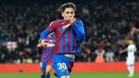 Klausa pelepasan yang tertuang dalam kontrak antara pemain dengan klub biasanya diikuti persyaratan yang berusaha melindungi pemain untuk tetap bertahan. Lima pemain bintang berikut justru memiliki nilai klausa pelepasan yang rendah dan tanpa syarat yang aneh-aneh. (AFP/Pau Barrena)