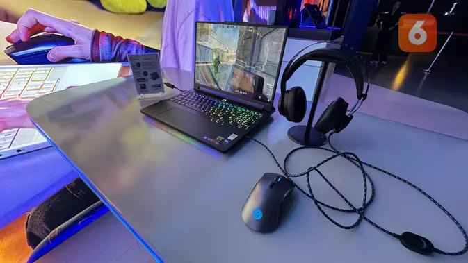<p>Lenovo Legion Pro 7i. (Liputan6.com/ Yuslianson)</p>