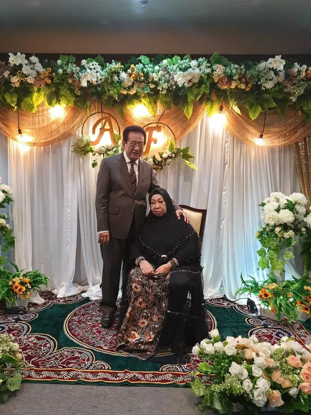 Anwar Fuady dan Farida Cosim. (Foto: Instagram @fuady_47)