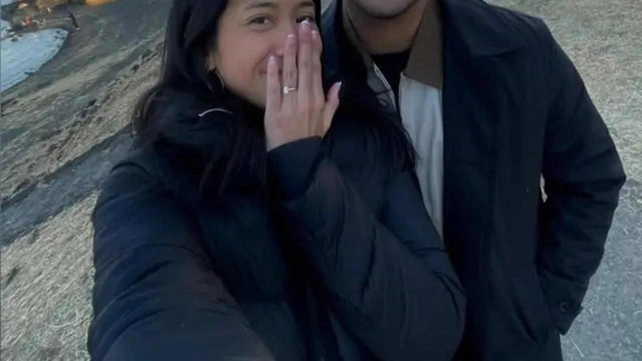 8 Potret Nadhif Basalamah Lamar Taska Amani Berlatar Gunung Fuji, Romantis