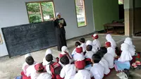 Sekolah, Ternyata Bermula dari Pengisi Waktu Luang