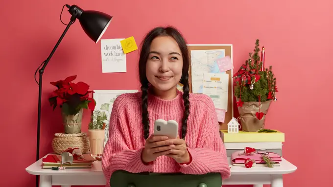 wanita november hemat listrik