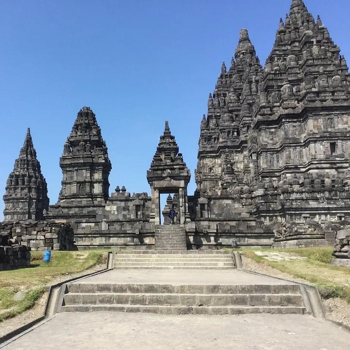 candi prambanan