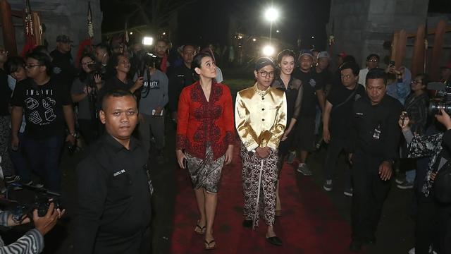 [Bintang] Iqbaal Ramadhan dan Ine Febriyanti