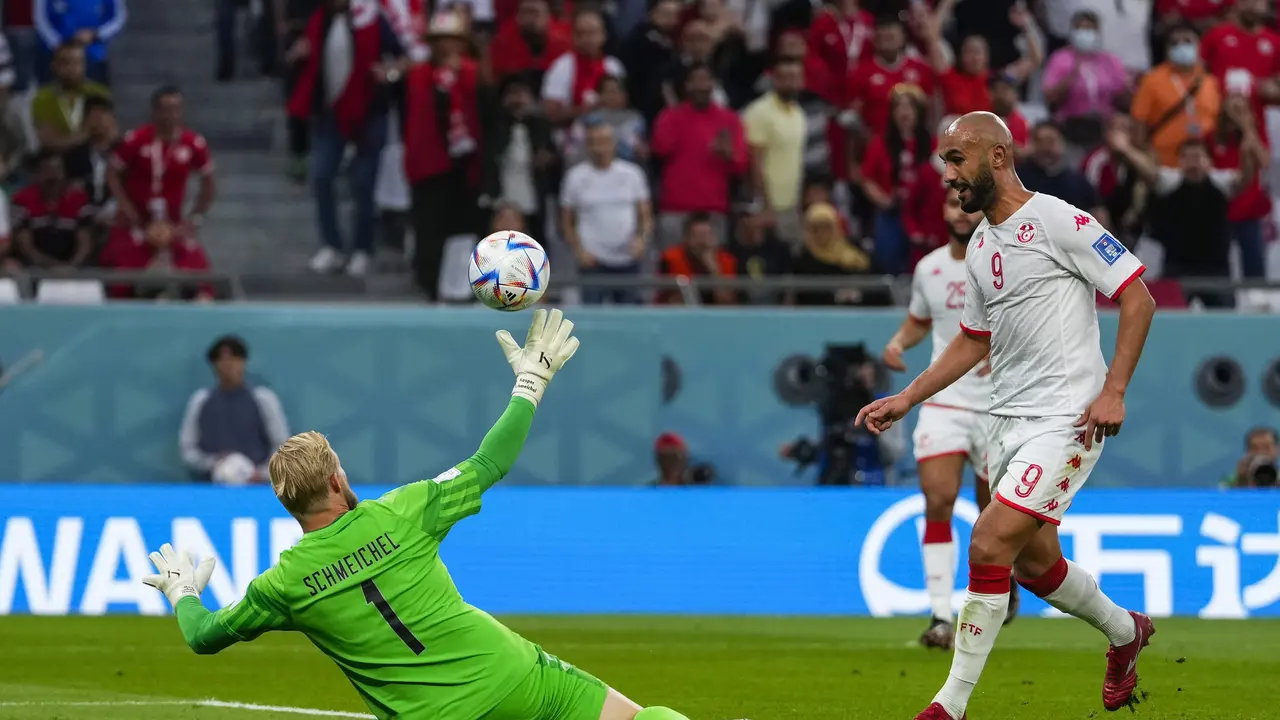 Issam Jebali - Tunisia - Piala Dunia 2022 Qatar - 22 November 2022