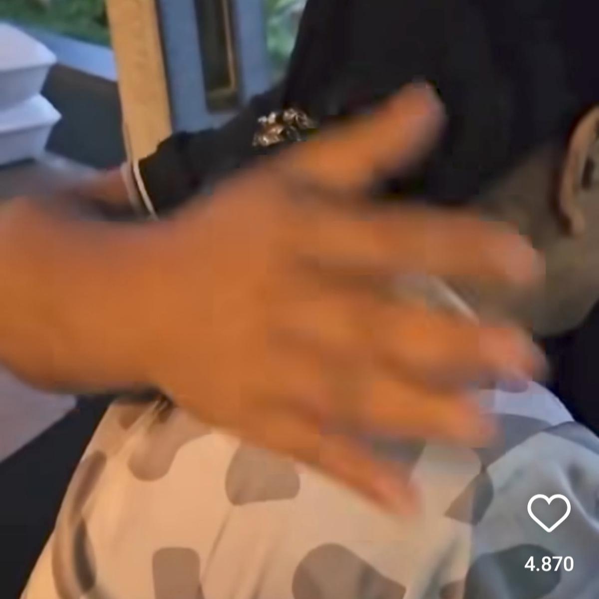 Potret Lolly Anak Nikita Mirzani Menangis Tersedu Dipelukan Pria, Netizen 'Papi Kandungkah?'