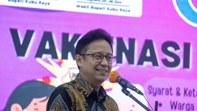 Menkes Budi ingatkan masyarakat termasuk lansia untuk melengkapi dosis vaksinasi COVID-19, termasuk booster. (Dok: Kemenkes)