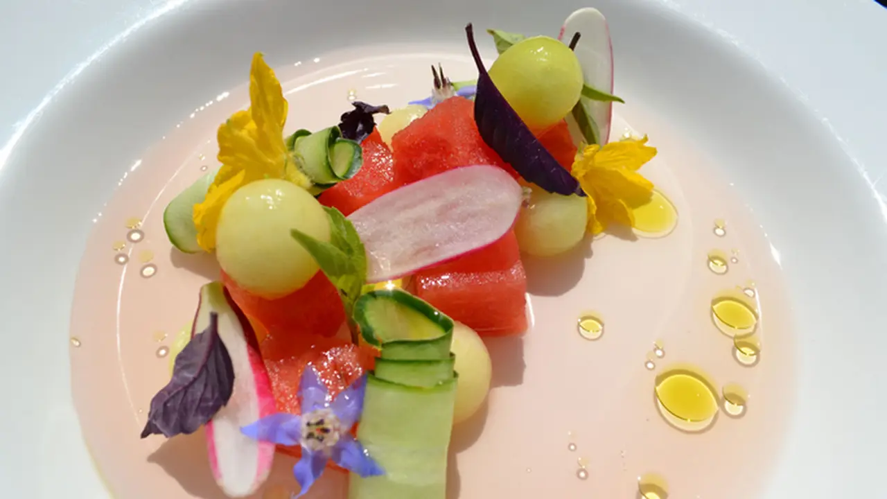 Ilustrasi Salad Melon