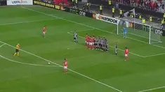 Highlight pertandingan Liga Europa antara Benfica melawan PAOK di Estadio do Sport Lisboa e Benfica, Jumat (28/02/14).