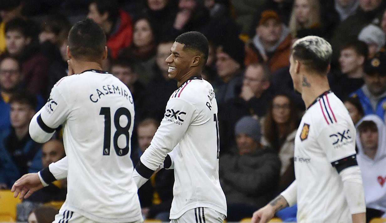 <p>Kemenangan tersebut membawa MU bertengger di posisi empat klasemen sementara dengan total 32 poin. Sementara Wolverhampton harus bertahan di urutan ke-18 atau di zona degradasi. (AP Photo/Rui Vieira)</p>