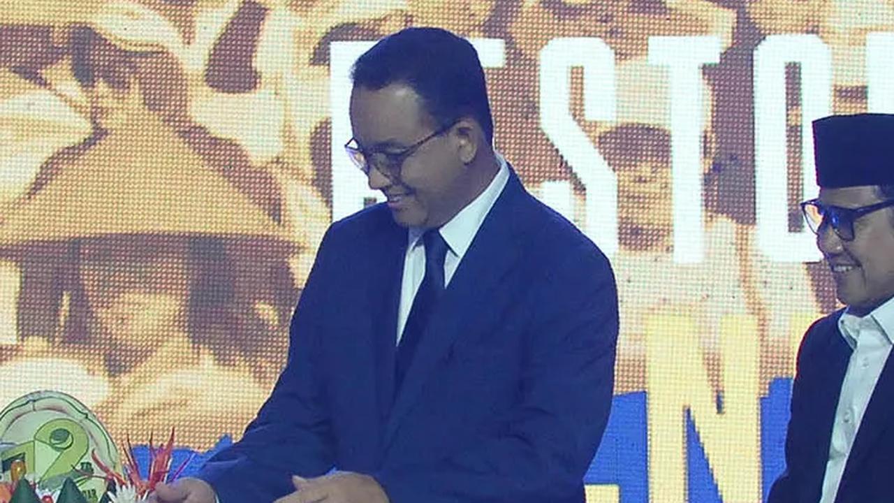 Anies di Depan Kader NasDem: Peselancar Handal Butuh Gelombang Besar untuk Tunjukkan Kekuatan
