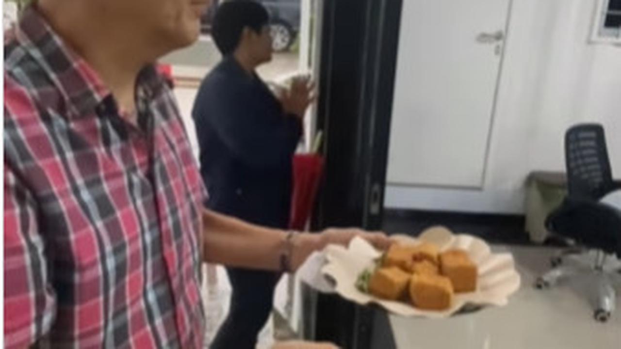 Jokes Bos Tol Jusuf Hamka Orang Sumedang Pintar-pintar, Mau Tahu Kenapa?