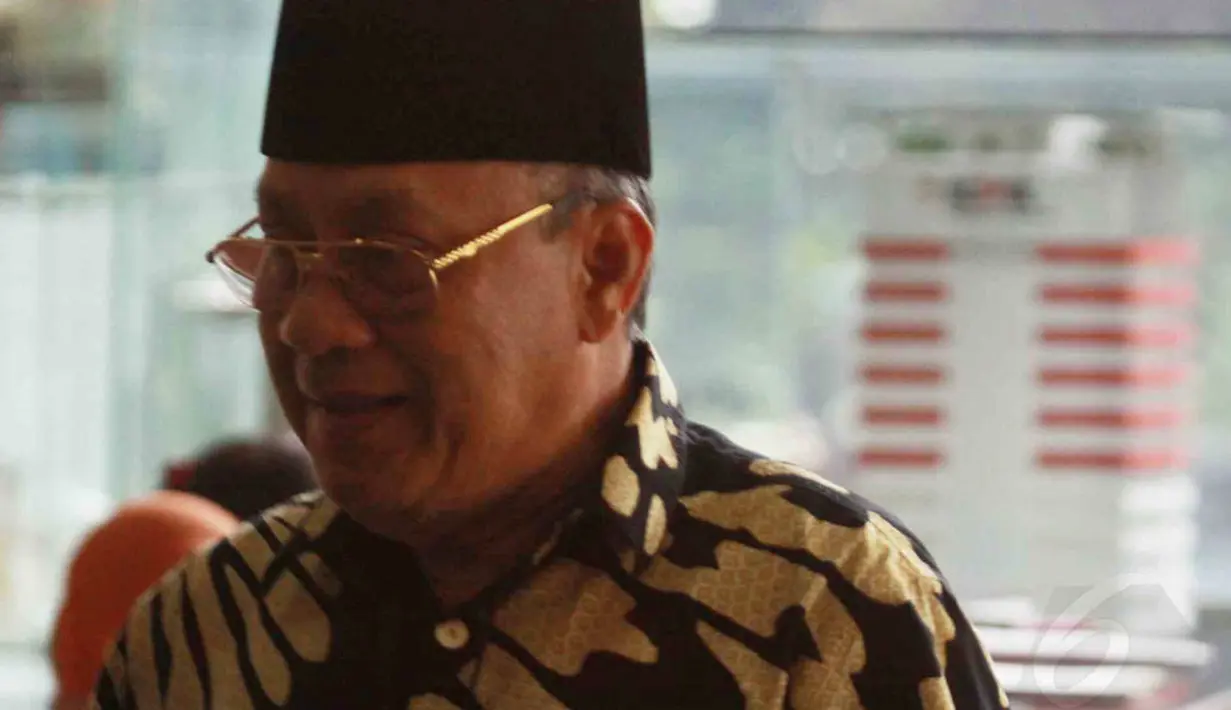 Anggota DPR dari Fraksi Demokrat itu diperiksa sebagai saksi tersangka Dirut PT Dutasari Citalaras, Machfud Suroso. Jakarta, Jumat (13/6/14) (Liputan6.com /Johan Tallo ) 