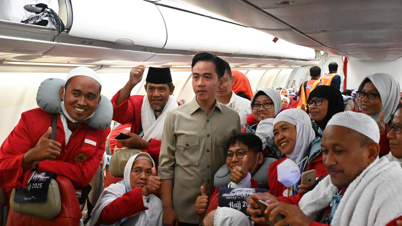 Wapres Gibran Tinjau Layanan Fast Track Makkah Route Embarkasi Solo