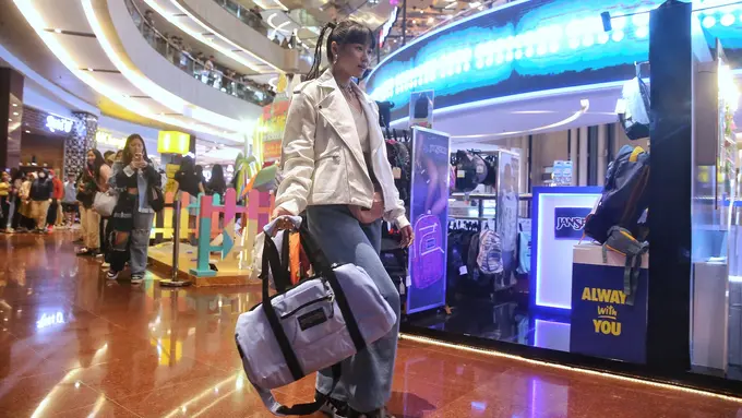 Koleksi Tas Musim Gugur 2023 yang Fungsional dan Penuh Gaya dari Jansport