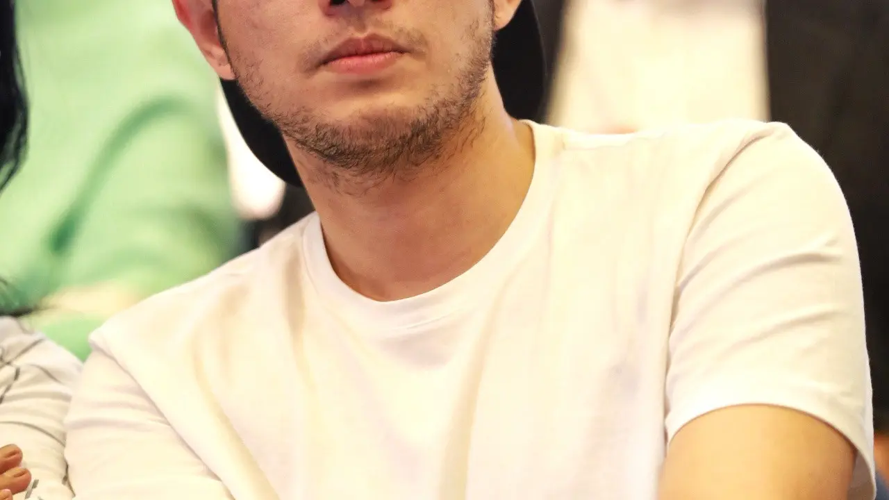 [Bintang] Rifky Balweel
