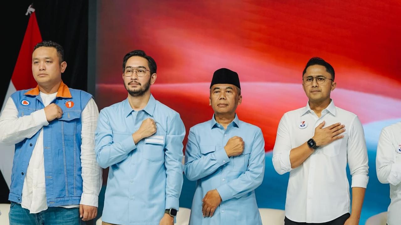 Bersaing di Pilbup Bandung Barat, 7 Potret Jeje Govinda, Hengky Kurniawan sampai Gilang Dirga di Momen Debat