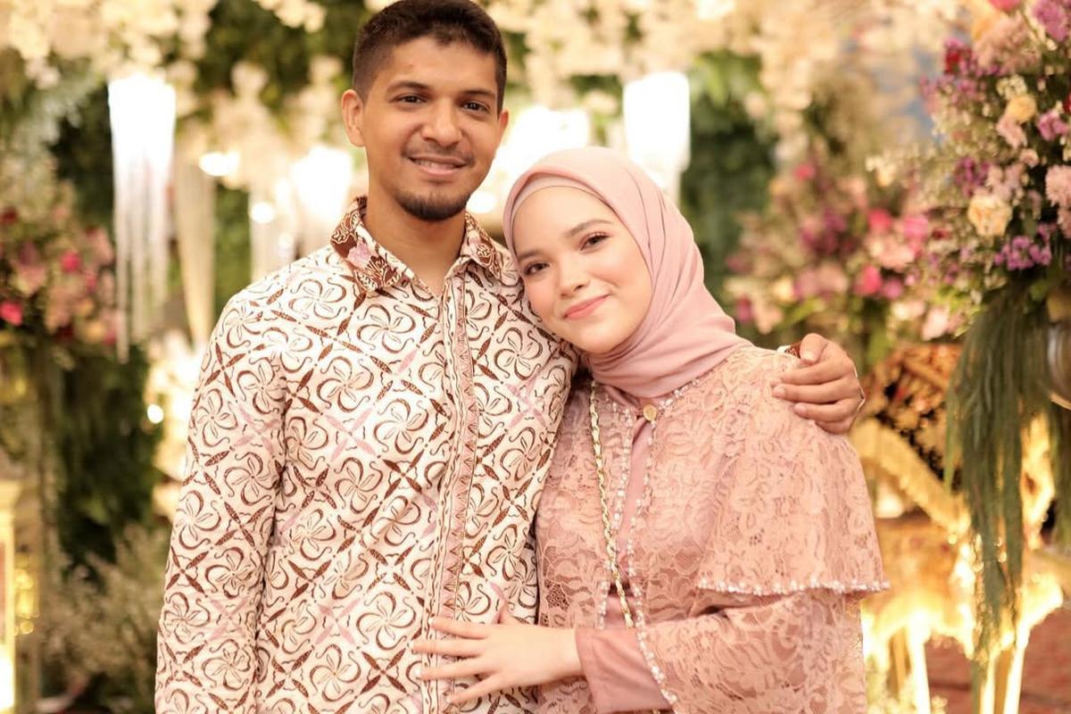 Jarang Tersorot, Ini Potret Harmonis dan Romantis Yusuf Sungkar dan sang Istri Dhea Natasya