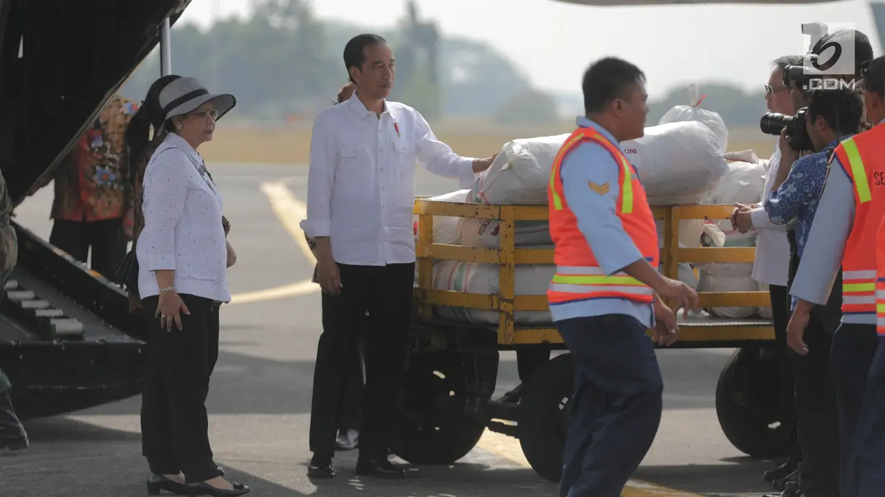 Jokowi Lepas Pengiriman Bantuan untuk Pengungsi Rohingya