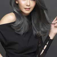 Ash Pure Saphire, salah satu varian dari majifashion dari L'oreal Professionnel usai 12 kali wash.