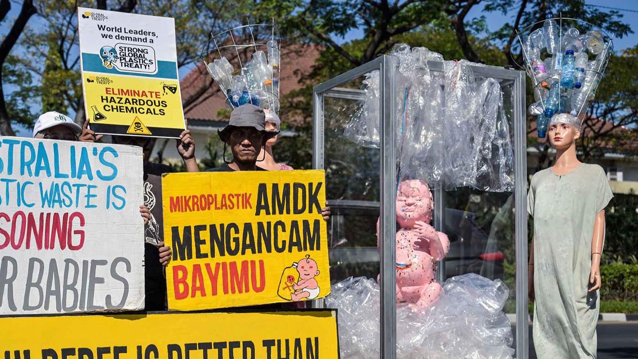 FOTO: ECOTON Desak Australia Hentikan Ekspor Sampah Plastik ke Indonesia