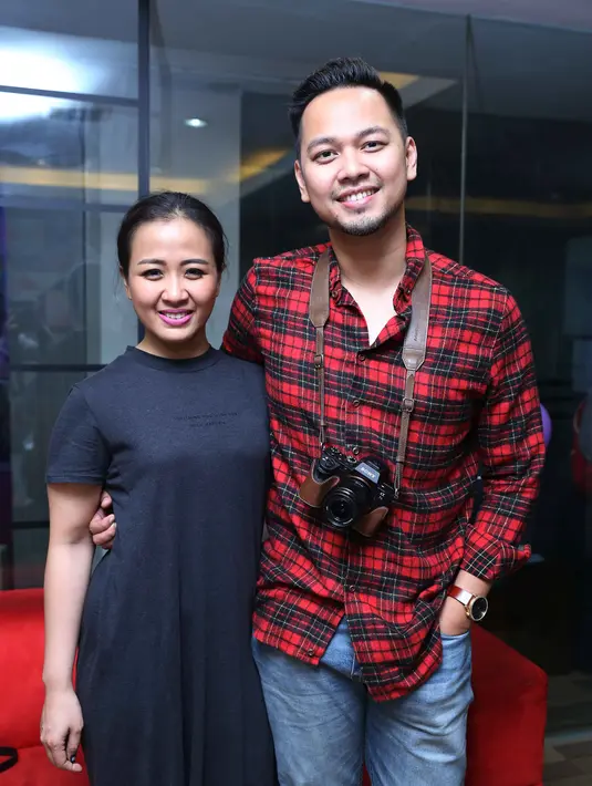 "Aku pribadi sih harus langsung menyelesaikan pada saat itu juga. Jadi, nggak perlu memendam terlalu lama. Kalau ada masalah dihadapin dan langsung diselesaikan," tandas Astrid. (Nurwahyunan/Bintang.com)