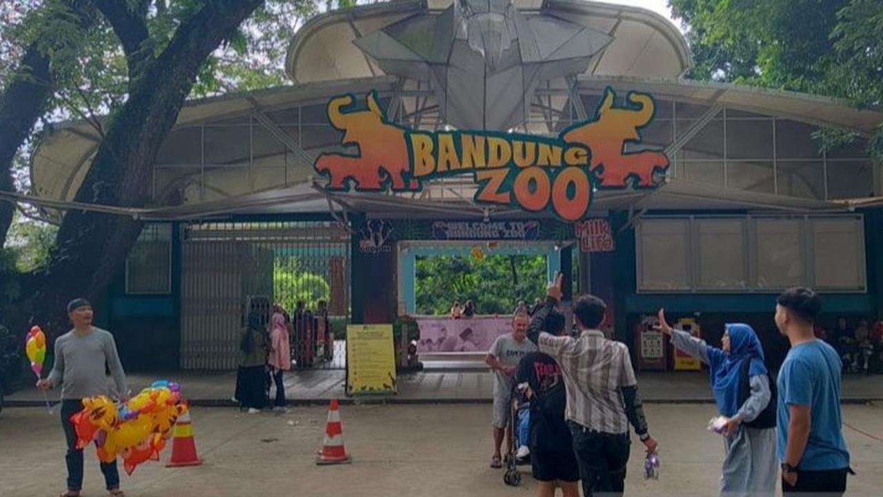 Karyawan Bandung Zoo Gelar Aksi Damai, Desak Kementan Segera Turun Tangan